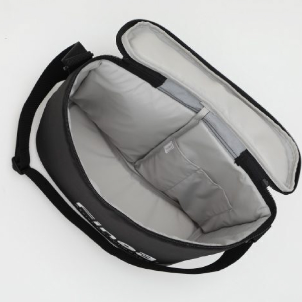 ロイヤルブルー