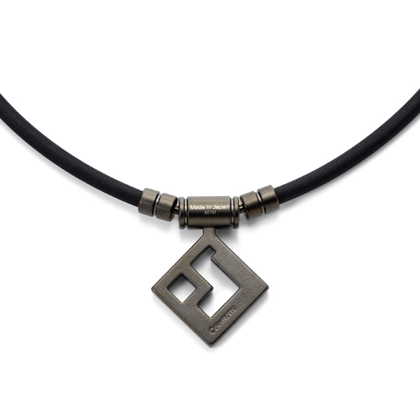 マットブラック×ブラック