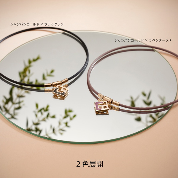 シャンパンゴールド×ブラックラメ