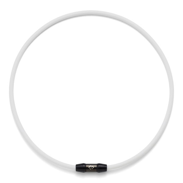 ホワイト×ブラック