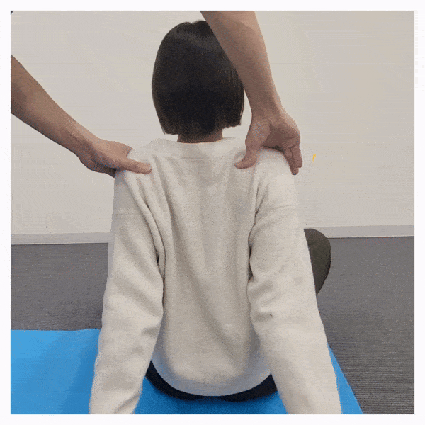肩のストレッチ_手技