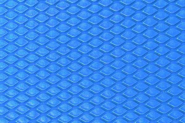 滑りにくく安定の表面設計